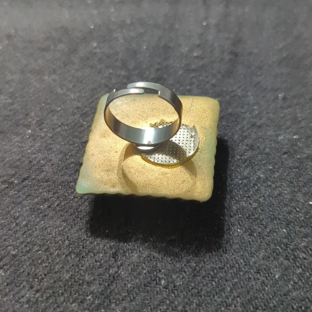 Vintage Gold Tone Red Square and White Circle Chunky Adjustable Statement Ring